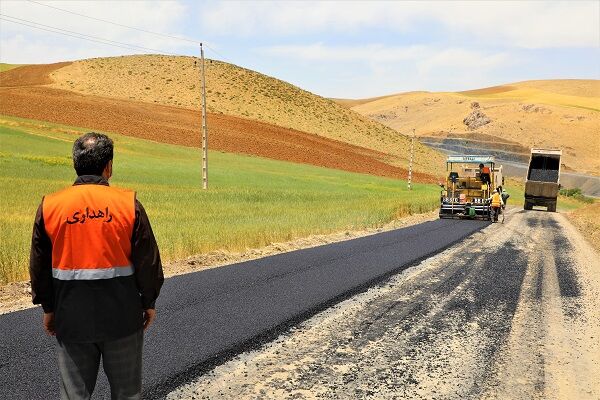 امسال ۱۴۰ کیلومتر راه روستایی در کردستان آسفالت می‌شود