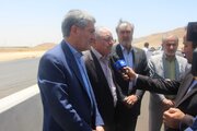 بازدید معاون وزیر دفاع از مراحل پایانی احداث آزادراه شیراز - اصفهان