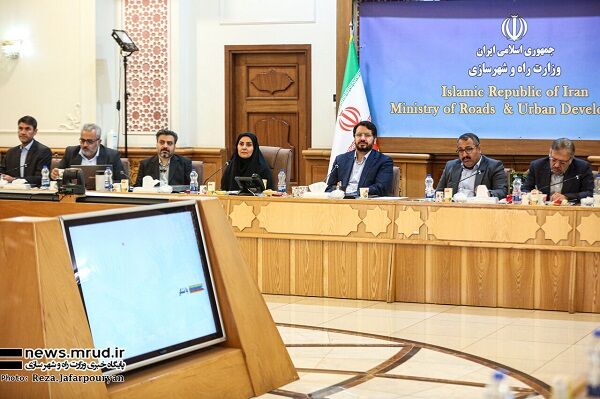 ویدیو| حضور وزیر راه و شهرسازی در نشست هماندیشی معاونان شهرسازی و معماری ادارت کل راه و شهرسازی استانها بذرپاش شهرسازی و معماری
