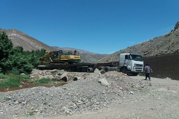 ۷۳۵ پروانه عبور بارهای ترافیکی در قزوین صادر شد بارهای ترافیکی