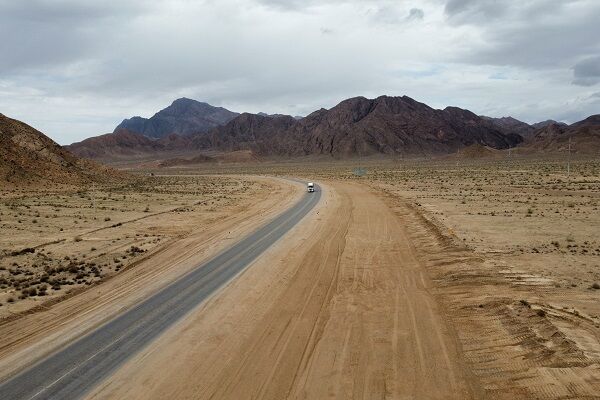 اجرای بیش از ۵۲ کیلومتر شیب شیروانی در محورهای خراسان جنوبی شیب شیروانی خراسان جنوبی.jpg