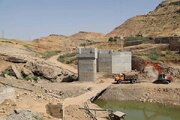 پیشرفت ۸۰ درصدی پل برگلان سوخته شهرستان پلدختر