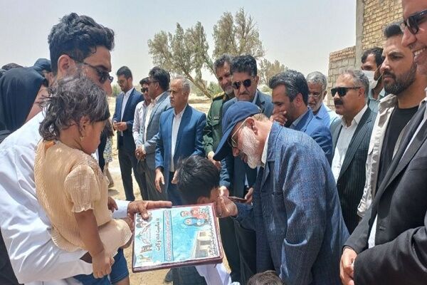 واگذاری ۱۱۰ قطعه زمین به خانوادههای دارای سه فرزند و بیشتر استان سیستان و بلوچستان
