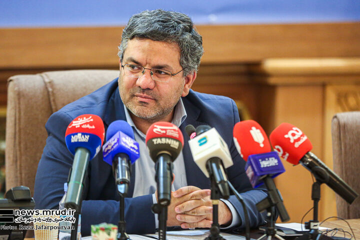 یک میلیون و ۸۶۷ هزار و ۷۱۹ واحد نهضت ملی مسکن در حال ساخت است عباسی