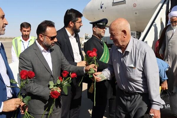 آیین استقبال از حجاج استان فارس حجاج شیرازی