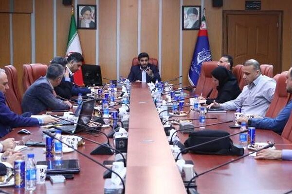 استراتژی دریایی کشور نهایی شد/ ایمنی سازههای فراساحل ارتقا مییابد نشست