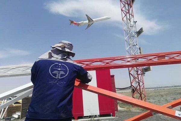 پیشرفت ۷۰ درصدی نصب سامانه جدید کمک ناوبری ILS فرودگاه مشهد سامانه ناوبری