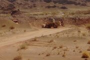 ببینید| عملیات ساخت 5 کیلومتر راه اصلی در  محور اصلی اسکل آباد-گوهرکوه- بزمان توسط اداره کل راه و شهرسازی سیستان و بلوچستان