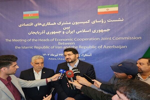 Iran, Azerbaijan's agreements for increased transit   وزیر در جمع آذربایجان