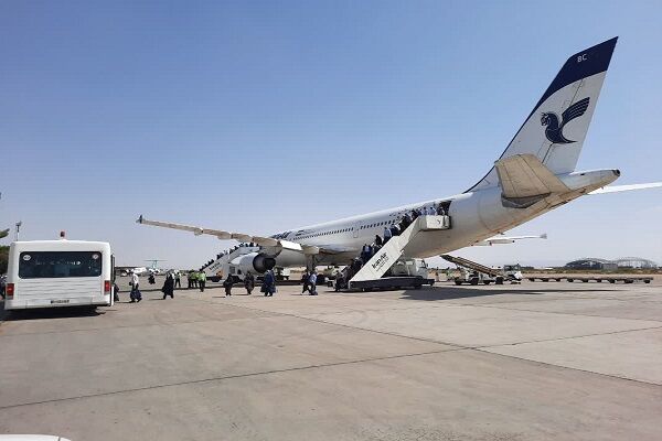 پایان عملیات بازگشت حجاج در فرودگاه بینالمللی اهواز حجاج کرمان