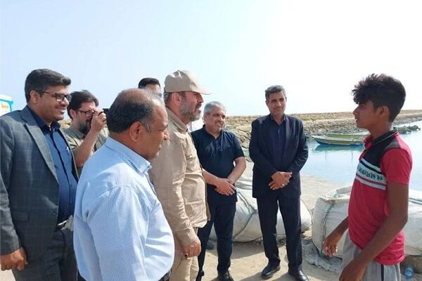 بازدید نماینده ویژه رییس جمهور از زیرساختهای ایجاد شده در سواحل مکران بازدید