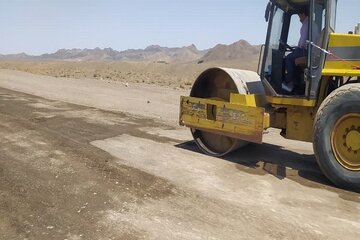 ببینید|پروژه محور روستای فرومد-شفیع آباد در شرق استان سمنان(شاهرود)