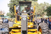 ببینید | بهره برداری از شبیهساز ماشینآلات راهداری و  الحاق ۱۱۰ دستگاه ماشینآلات سنگین به ناوگان راهداری با حضور وزیر راه و شهرسازی