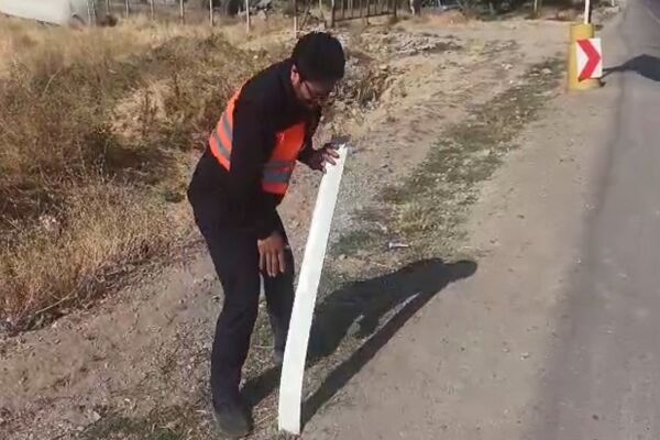 جایگزینی تابلو های کامپوزیتی با تابلو های فلزی در جاده های آذربایجان غربی Untitled.png