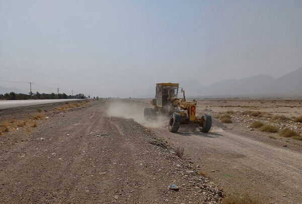 احداث باند دوم ١٠ کیلومتر ابتدایی محور لار - بندرعباس شروع شد محور لار- بندرعباس