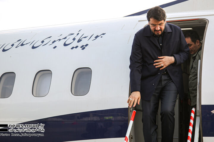 وزیر راه و شهرسازی وارد ایلام شد ببینید | سفر وزیر راه و شهرسازی به استان ایلام