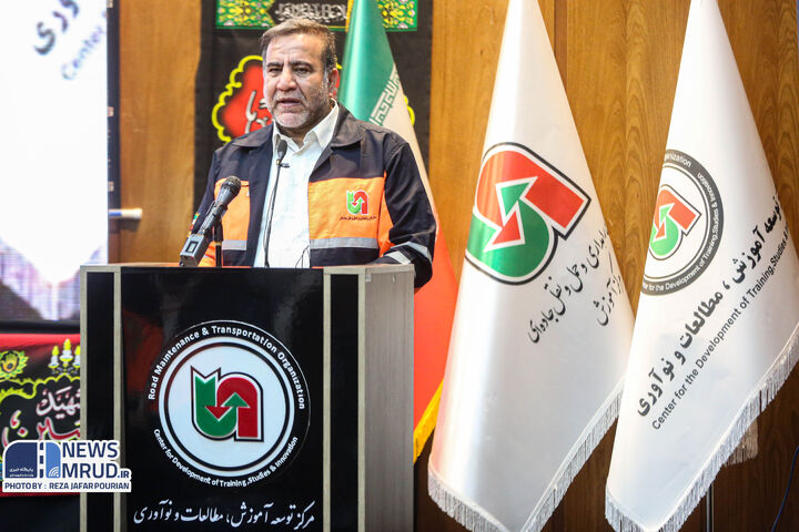 تقدیر از پژوهشگر برتر راهداری و حمل و نقل جاده ای مازندران امانی