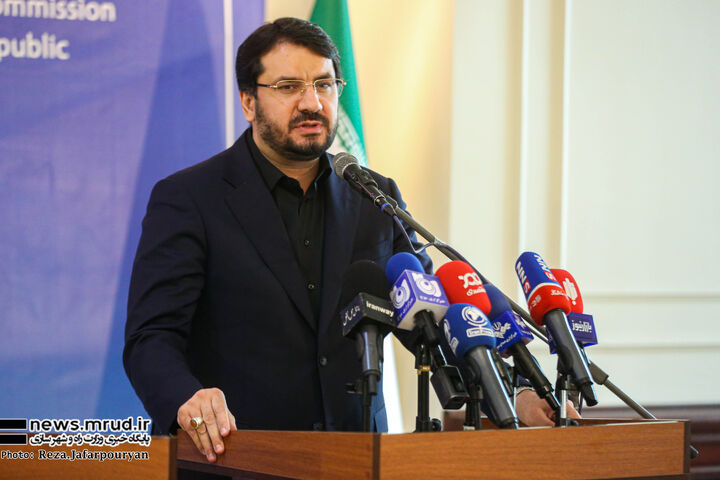 تجهیز ۶ پایانه مرزی، کاهش ترافیک، افزایش تعداد پروازها و انتقال زائران خارجی وزیر _ مهرداد بذرپاش