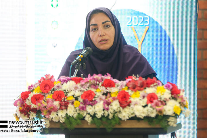 نقش خدمات هواشناسی دریایی در مقابله با مخاطرات جوی و اقلیمی تاج بخش