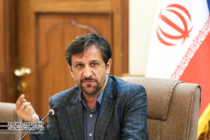 بهرهمندی از ظرفیت نخبگان در پستهای مدیریتی وزارت راه و شهرسازی زهره ای