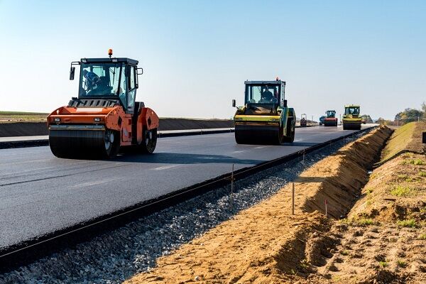 بیش از ۱۶۷ کیلومتر راه ارتباطی در استان اردبیل بهسازی و روکش آسفالت شد روکش آسفالت