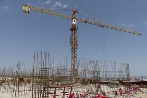 افتتاح ۱۰۰ هزار واحد مسکونی در هفته دولت/تخصیص زمین به ۳۳ هزار متقاضی طرح جوانی جمعیت ببینید| عملیات اجرایی ساخت بیش از ۱۱ هزار واحد طرح نهضت ملی مسکن شهرک شهید سلیمانی اردبیل