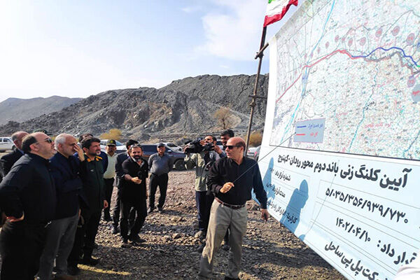آغاز عملیات اجرایی احداث باند دوم رودان - کهنوج - جیرفت ملیات اجرایی احداث باند دوم رودان - کهنوج - جیرفت 2