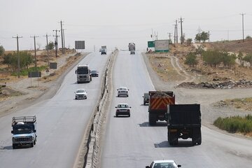 تردد در محورهای استان همدان