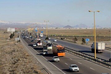 تردد در محورهای مواصلاتی استان همدان