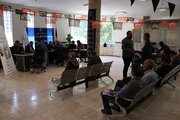 گزارش تصویری از میز خدمت اداره کل راه و شهر سازی استان کرمانشاه در هفته دولت 1402