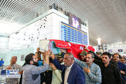 ببینید| تشییع پیکر شهید گمنام در فرودگاه امام خمینی (ره) با حضور وزیر راه و شهرسازی