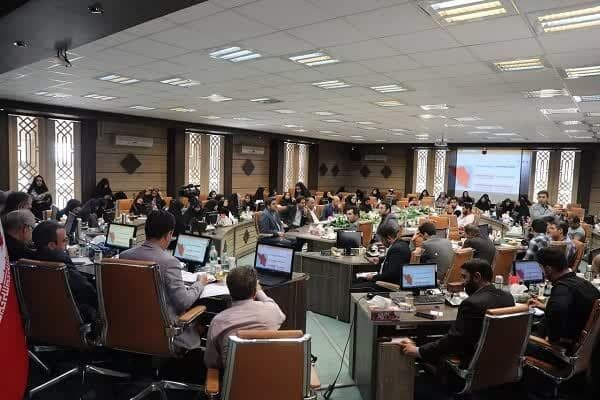 ۳۴ طرح بزرگ راهسازی در چهارمحال و بختیاری درحال انجام است نشست خبری