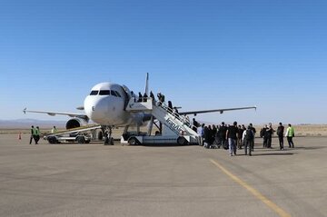 برقراری دومین پرواز اربعین فرودگاه بین المللی شهدای شاهرود با ۱۴۶ زائر