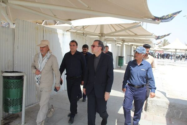 برای موج بازگشت زائرین از مبادی ورودی به خصوص مرز بین المللی مهران برنامه ریزی کرده ایم  بازدید معاون حمل و نقل وزارت راه و شهرسازی از مهران1.JPG