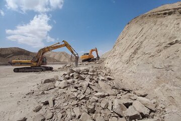 ببینید|پروژه قطعه اول شاهرود-طرود در شرق استان سمنان(شاهرود)