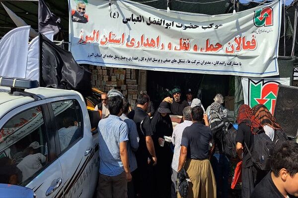 برپایی موکب ادارهکل راهداری و حمل و نقل جادهای البرز در مرز مهران موکب راهداری البرز