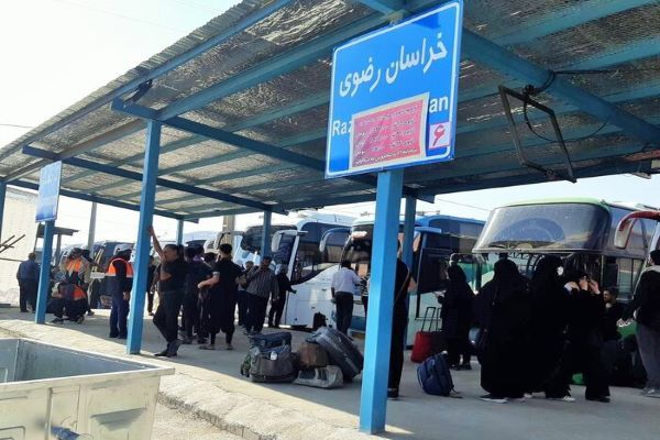 اعزام بیش از ۸۵ هزار مسافر اربعین با ناوگان عمومی جادهای خراسان رضوی/رشد ۶۰ درصدی اعزام زائران اربعین مدیرکل راهداری خراسان رضوی