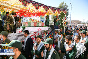 ببینید| تشییع پیکر شهید گمنام در مقابل دانشکده صنعت هواپیمایی