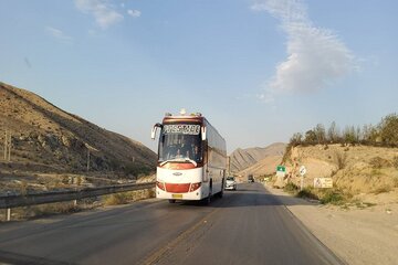 ورود بیش از ۱۶۹ هزار وسیله نقلیه در محورهای مواصلاتی خراسان شمالی طی ۴ روز