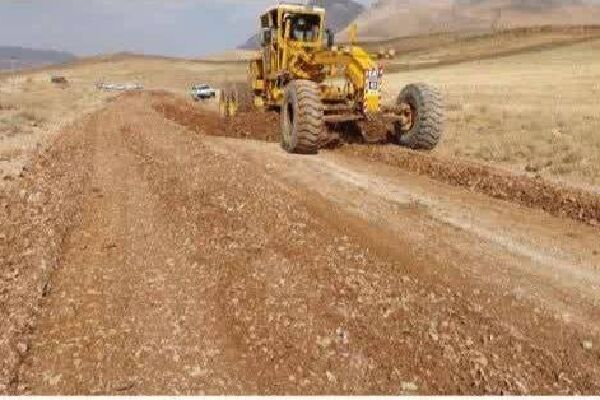 پیشرفت فیزیکی بیش از ۹۰ درصدی محور روستایی فهره الیگودرز به اسلام آباد اصفهان احداث راه روستایی