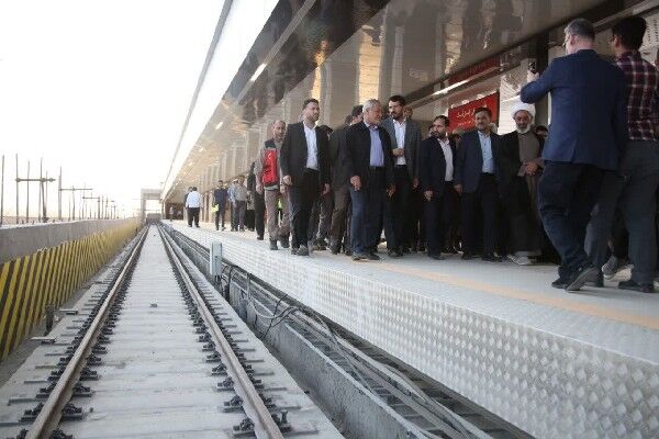 ویدیو| بازدید وزیر راه و شهرسازی از مراحل پایانی متروی پرند