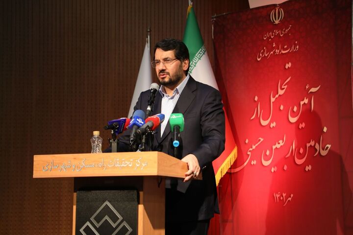 زمان انتظار زوار اربعین در مرزها به کمتر از ۱۰ دقیقه رسید وزیر نمایشگاه