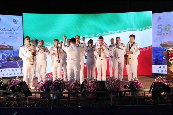 تقدیر از ۴۰ دریانورد و فعال صنعت دریانوردی  تقدیر دریانوردان