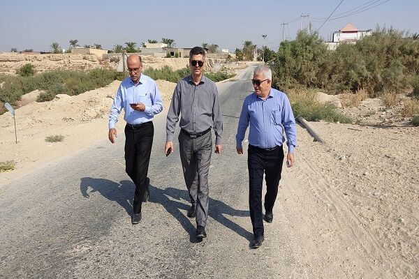 ببینید|بازدید مشاور پارلمانی رئیس سازمان راهداری و حمل و نقل جاده ای کشور از پروژه های شاخص استان بوشهر