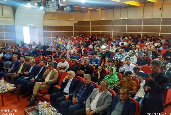 ۱۶۰ قطعه زمین درکردستان به ۲۵۲ متقاضی طرح جوانی جمعیت واگذار شد پویش پیامبر رحمت در کردستان
