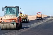 ببینید|ادامه پیشرفت پروژه محور چاه جام -بیارجمند(قطعه دوم)در شرق استان سمنان(شاهرود)