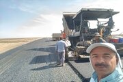 ببینید|ادامه پیشرفت پروژه محور چاه جام -بیارجمند (قطعه سوم)در شرق استان سمنان(شاهرود)