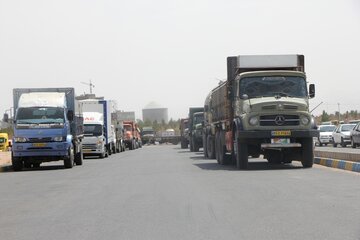 حمل بار ناوگان حمل و نقل کالای استان كرمان  24درصد افزایش  داشته است