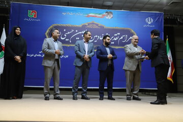ببینید| گزارش تصویری مراسم تجلیل از خادمین اربعین حسینی(ع) اداره کل راهداری و حمل و نقل جاده ای خوزستان ۲