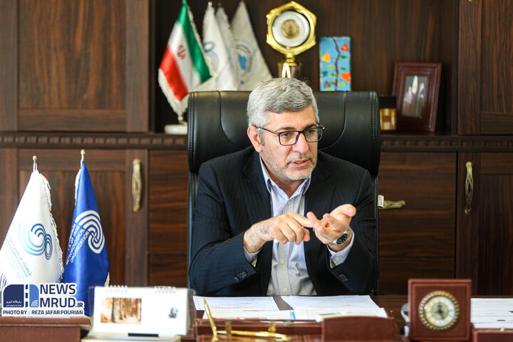 تابش فرابنفش در چه ساعاتی تشدید میشود؟ مهدی رهنما رئیس پژوهشگاه هواشناسی و علوم جو کشور